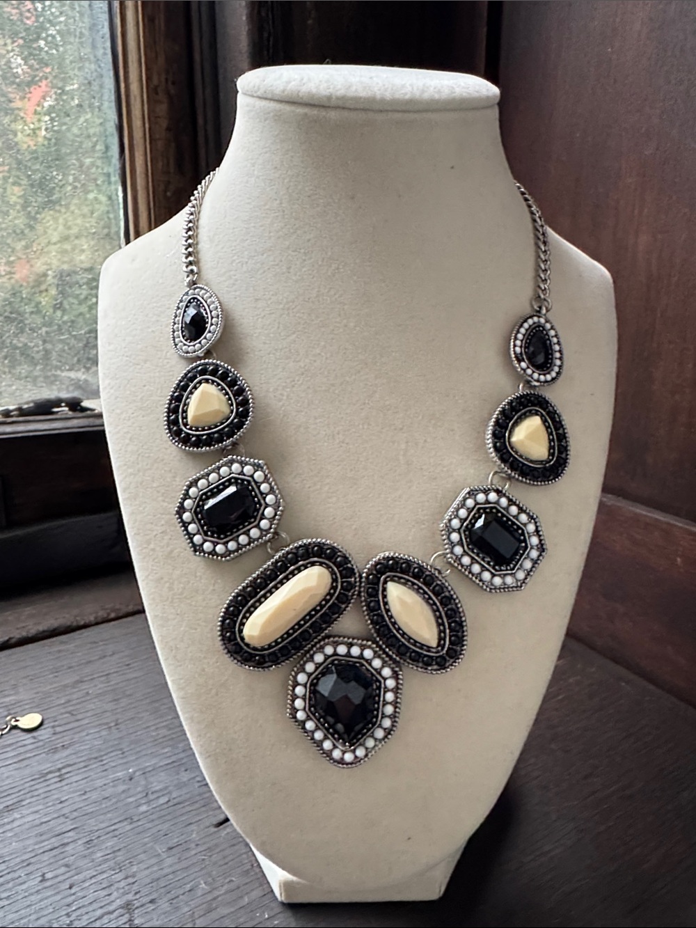 3/$30 Statement Black and Cream Beaded Bib Necklace